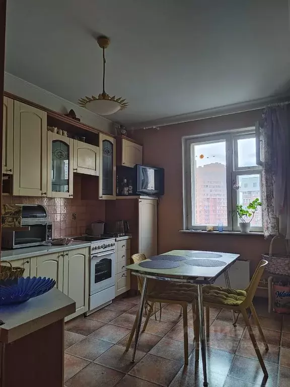 3-к кв. Московская область, Химки ул. Панфилова, 4 (75.0 м) - Фото 0