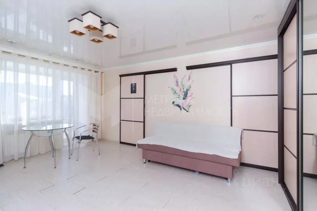 2-к кв. Тюменская область, Тюмень Киевская ул., 60 (46.1 м) - Фото 1