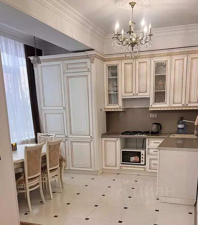 2-к кв. Дагестан, Каспийск ул. М. Халилова, 38 (60.0 м) - Фото 1