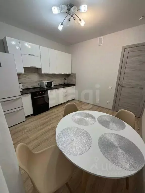 1-к кв. Воронежская область, Воронеж ул. Пескова, 6 (40.0 м) - Фото 2