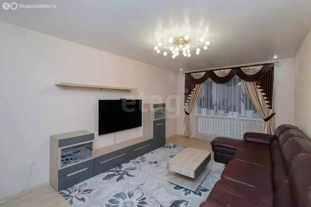 3-комнатная квартира: Тюмень, Широтная улица, 171к1 (103 м) - Фото 2