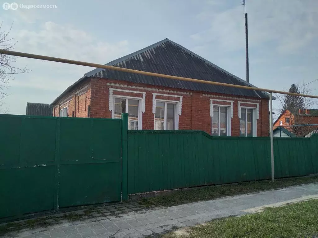 Дом в Белгородская область, городское поселение Борисовка, рабочий ... - Фото 1