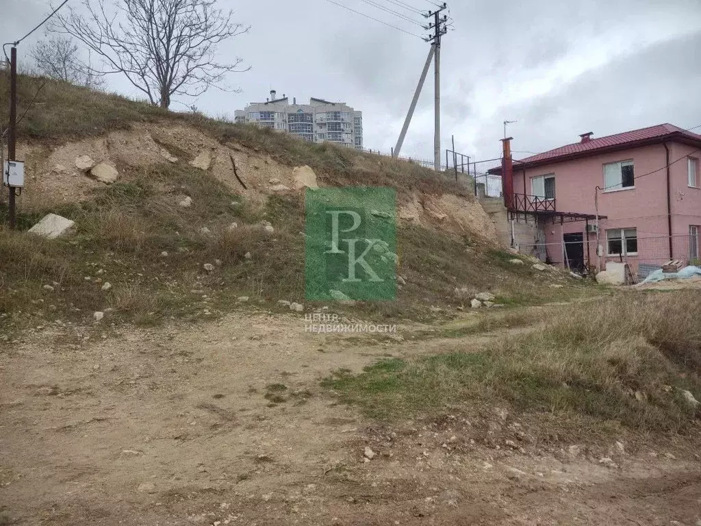 Участок в Севастополь ул. Восточная, 19Г (6.3 сот.) - Фото 0