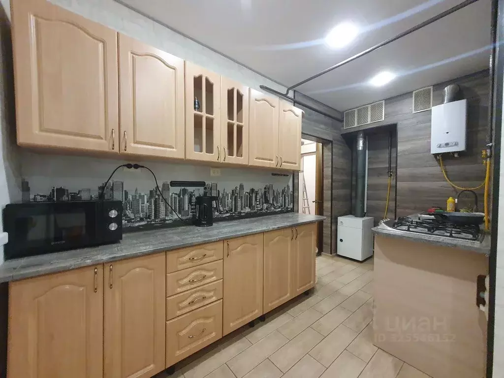 Дом в Белгородская область, Белгород ул. 2-я Центральная, 6 (100 м) - Фото 1