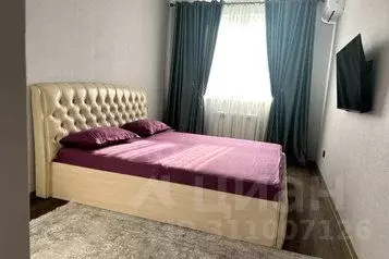 2-к кв. Дагестан, Махачкала ул. Времена Года, 1 (75.0 м) - Фото 0