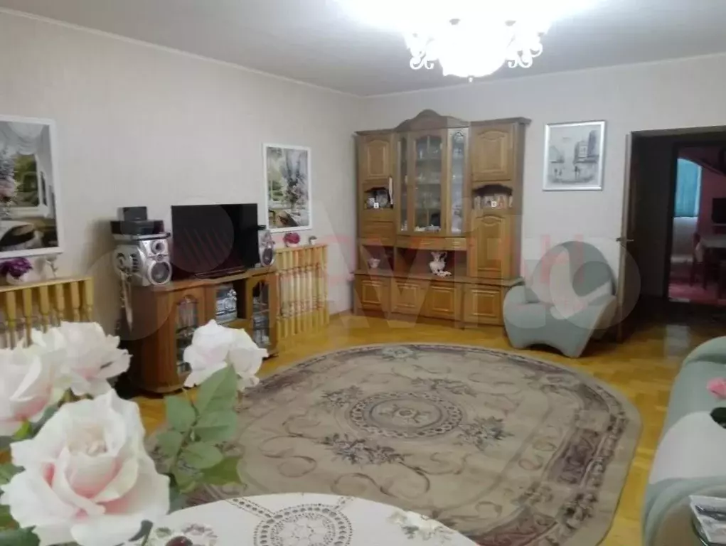 3-к. квартира, 101 м, 1/5 эт. - Фото 1