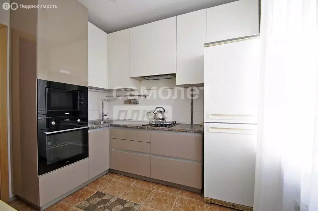 2-комнатная квартира: Омск, Омская улица, 162/1 (53.2 м) - Фото 0