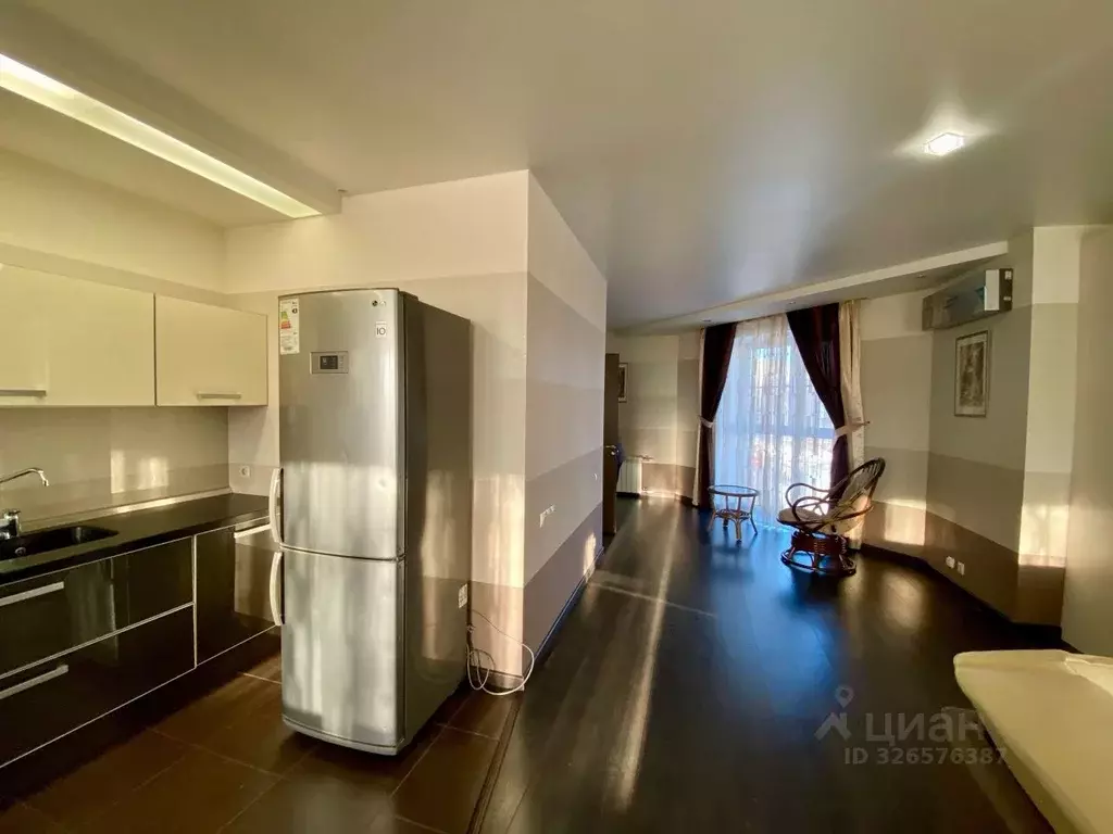 Студия Псковская область, Псков ул. Петрова, 2А (61.3 м) - Фото 1