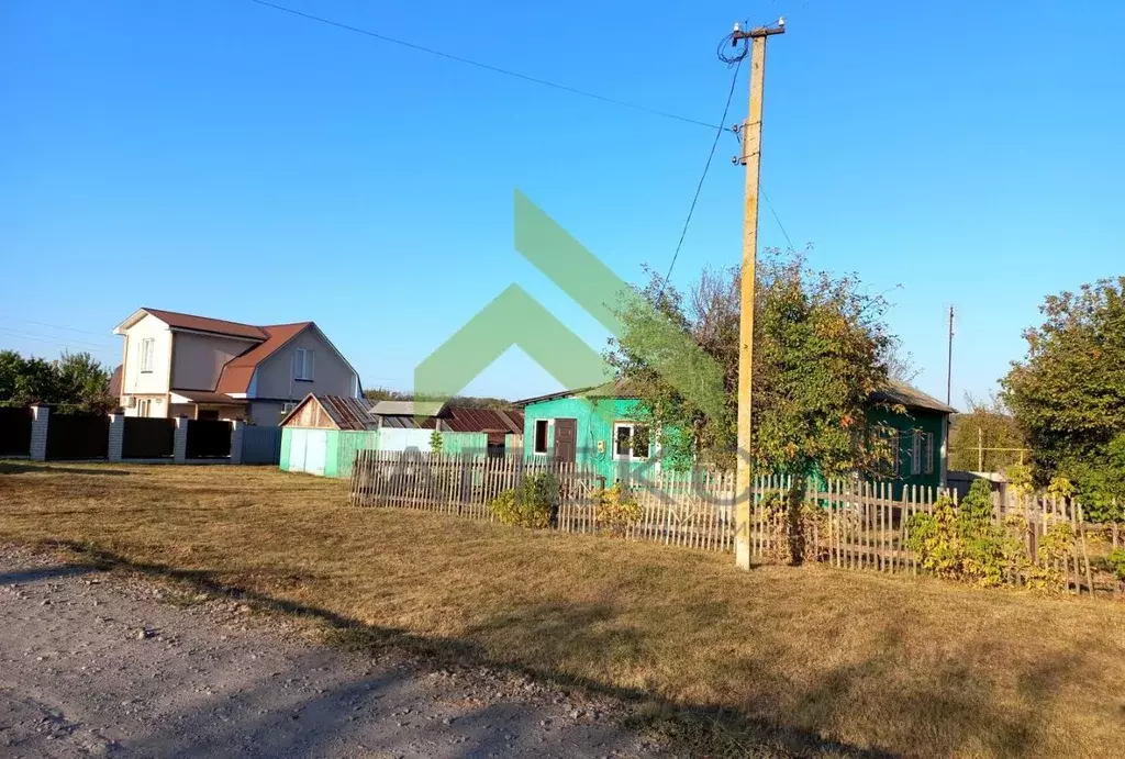 Дом в Воронежская область, Хохольское городское поселение, с. Хохол ... - Фото 0