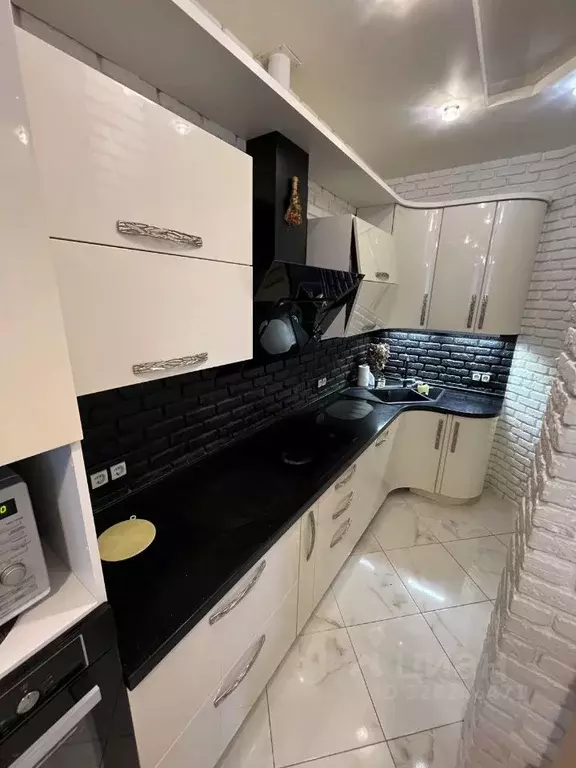 4-к кв. Москва пос. Коммунарка, ул. Липовый Парк, 11 (90.0 м) - Фото 2