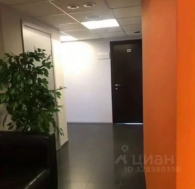 Офис в Москва ул. Обручева, 23к3 (99 м) - Фото 1