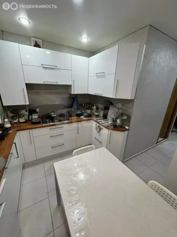 3-комнатная квартира: Саранск, улица Пушкина, 40 (61.2 м) - Фото 2