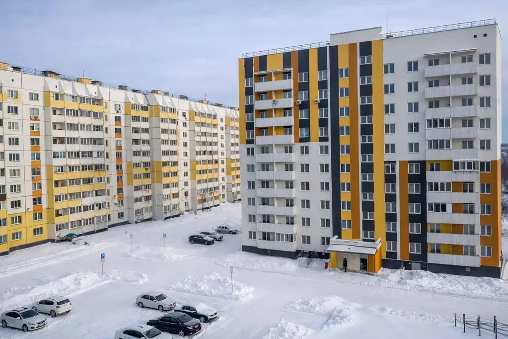 2-к кв. Челябинская область, Копейск ул. Короленко, 4В (53.8 м) - Фото 1