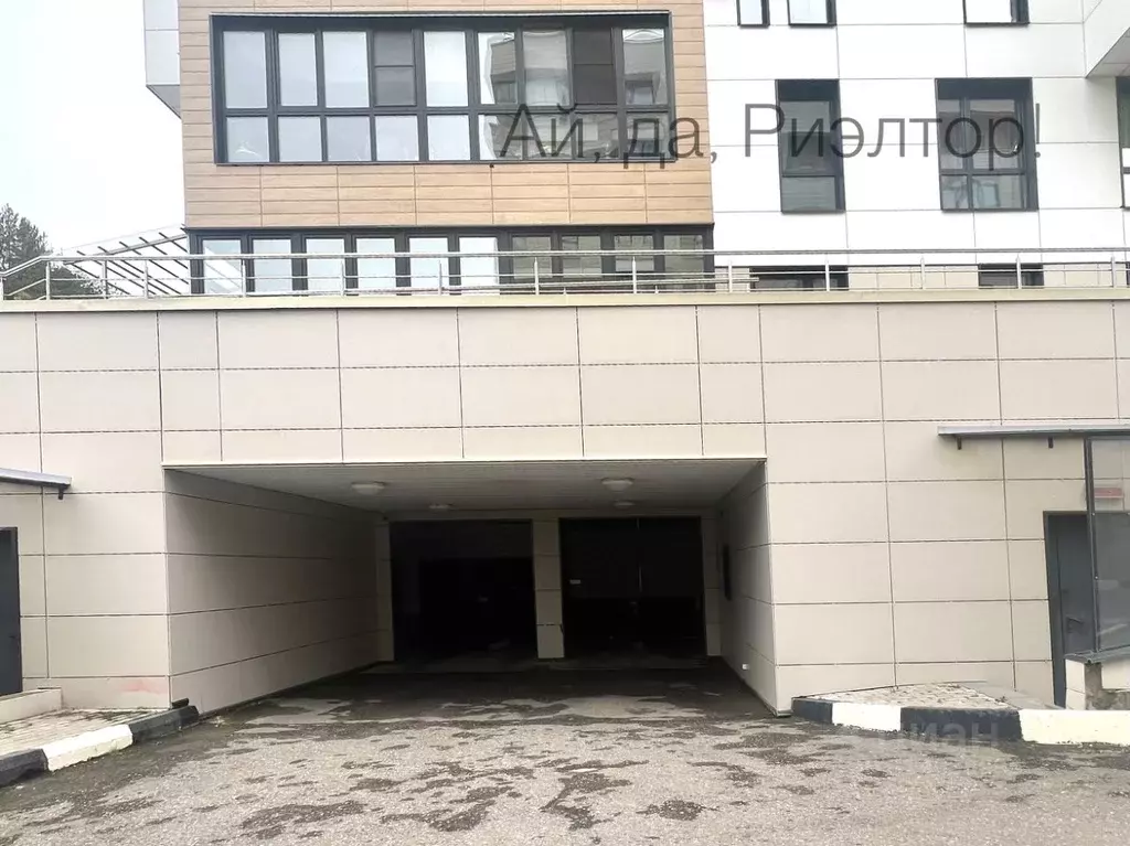 Гараж в Московская область, Химки Клязьма-Старбеево мкр, Международный ... - Фото 0