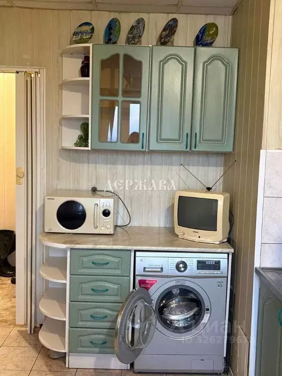 3-к кв. Белгородская область, Старый Оскол Студенческий мкр, 18 (63.0 ... - Фото 2