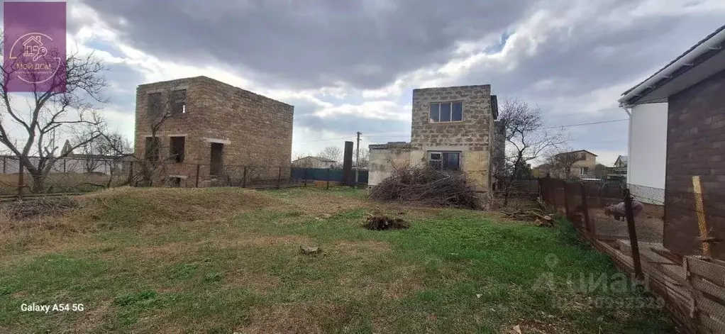 Дом в Крым, Сакский район, Суворовское с/пос, с. Великое  (65 м) - Фото 1