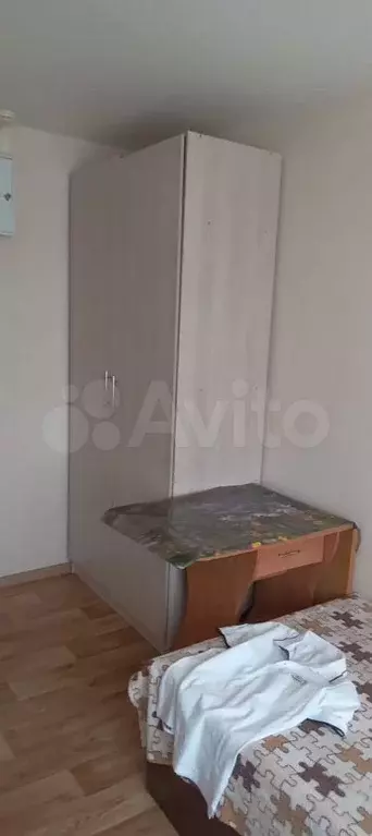 Комната 14 м в 8-к., 5/5 эт. - Фото 1