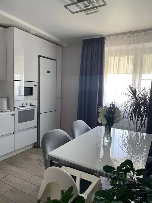 2-к кв. Ростовская область, Батайск ул. Половинко, 280/7к2 (55.4 м) - Фото 0