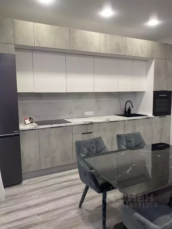 2-к кв. Омская область, Омск ул. А.Н. Кабанова, 2 (55.9 м) - Фото 1