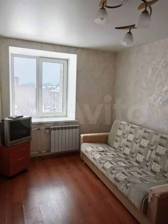 Комната 12 м в 4-к., 4/9 эт. - Фото 0