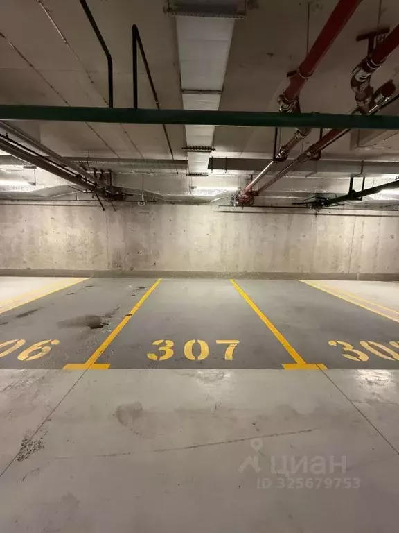 Гараж в Санкт-Петербург Уральская ул., 25 (13 м) - Фото 1