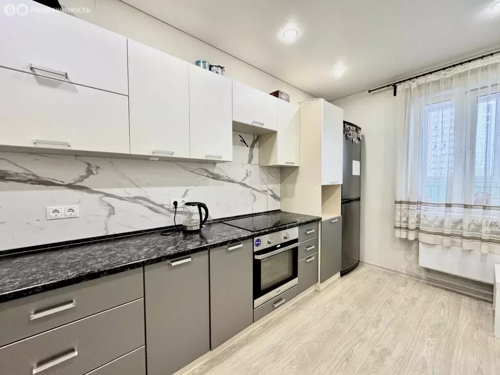1-комнатная квартира: Казань, улица Братьев Батталовых, 20к1 (37.4 м) - Фото 0