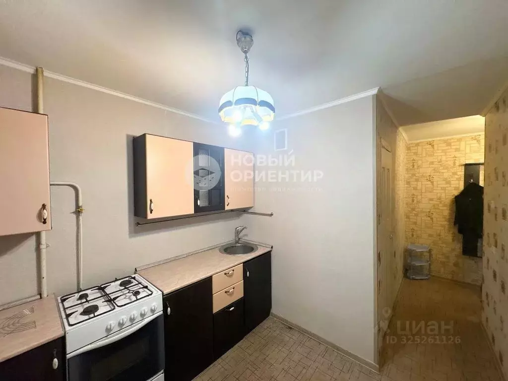 2-к кв. Свердловская область, Екатеринбург ул. Советская, 13к2 (43.3 ... - Фото 1