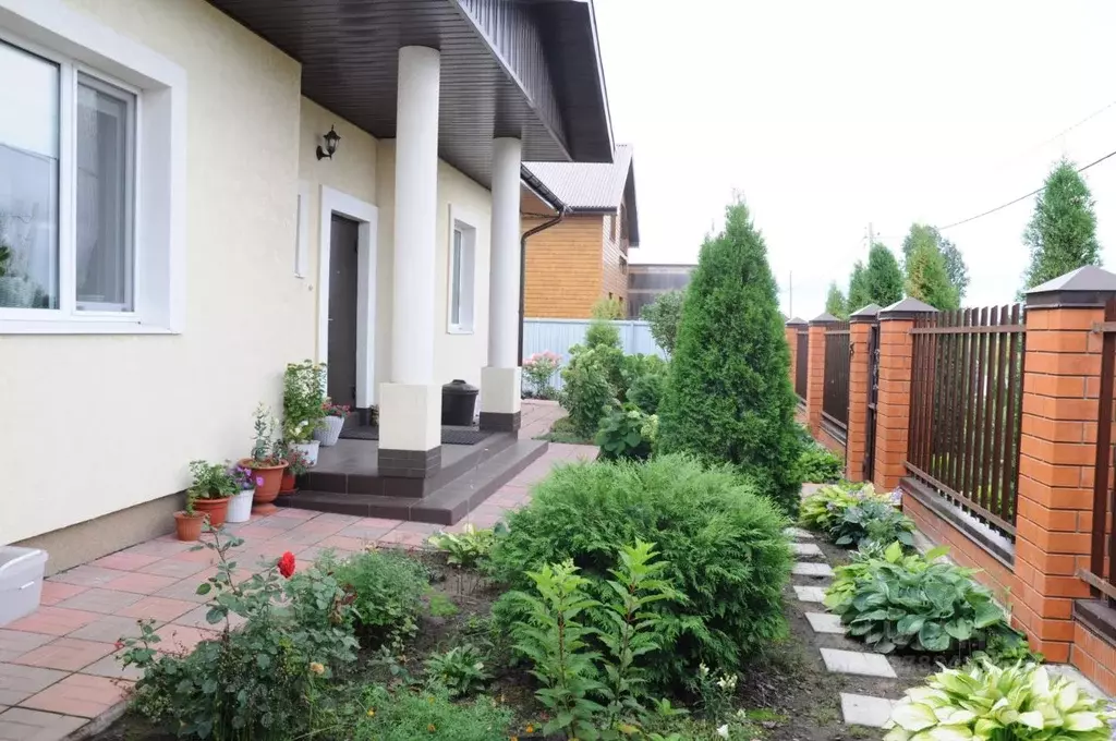 Коттедж в Ульяновская область, Ульяновск ул. Стартовая, 20 (131 м) - Фото 2