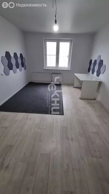 3-комнатная квартира: Нижний Новгород, проспект Кораблестроителей, 60 ... - Фото 2