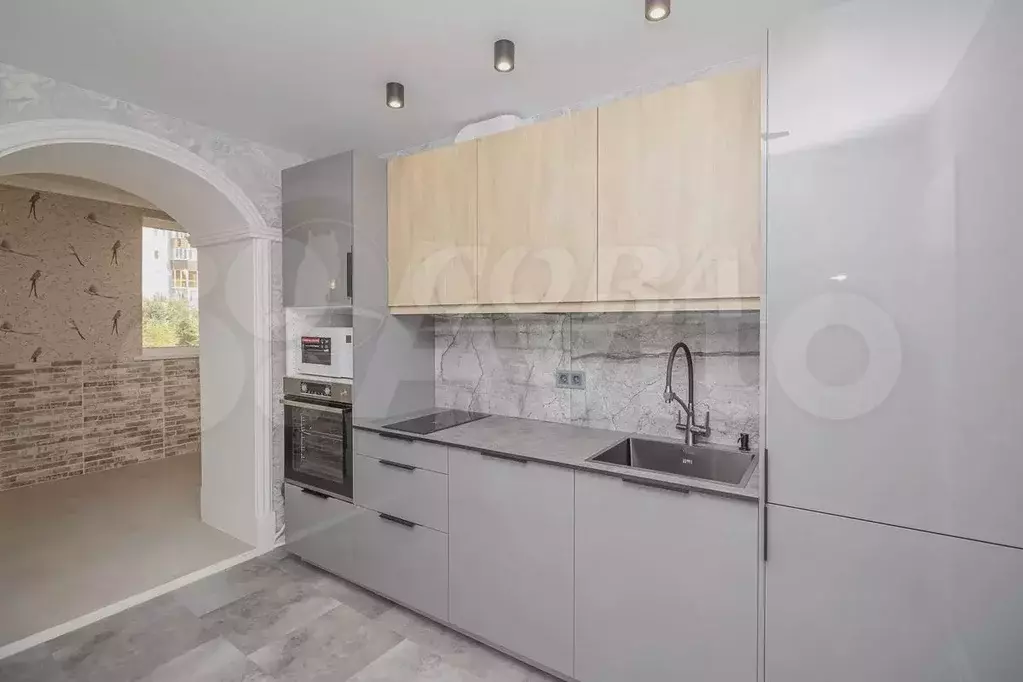 3-к. квартира, 80 м, 2/9 эт. - Фото 0