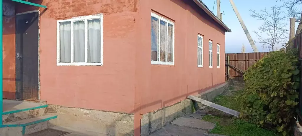 Дом в Ростовская область, Кагальницкий район, с. Новобатайск Степная ... - Фото 1