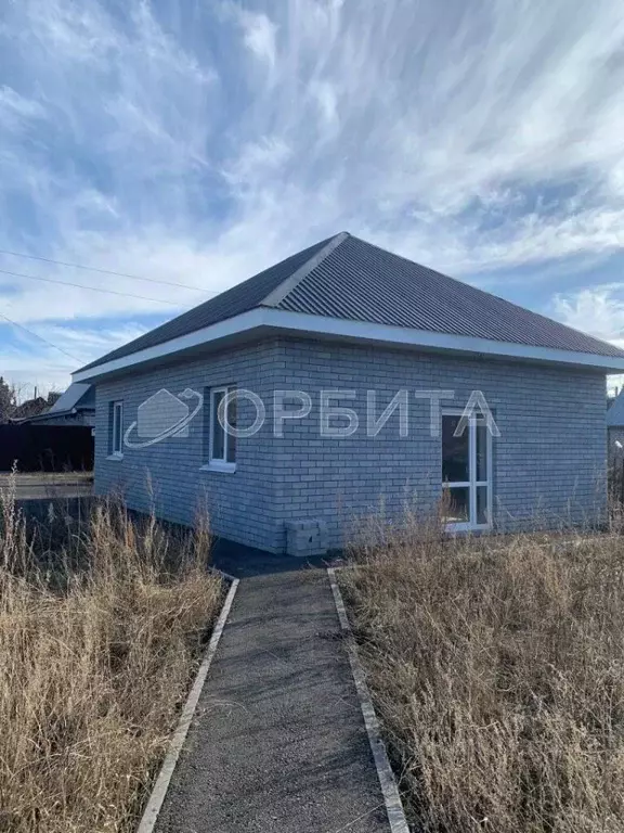 Дом в Тюменская область, Тюмень Салют СНТ, ул. Яблоневая (61 м) - Фото 0
