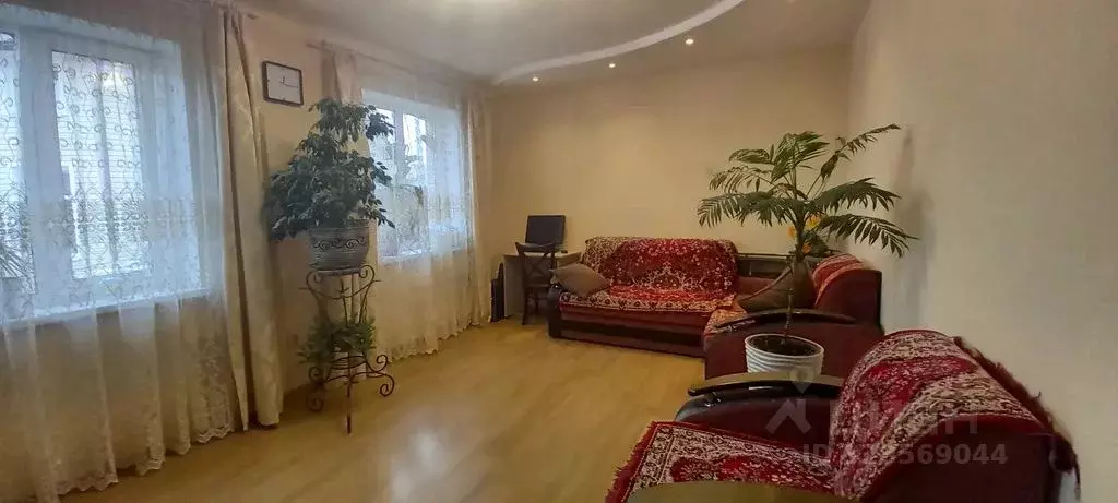 Дом в Вологодская область, Великий Устюг Набережная ул., 87 (120 м) - Фото 2