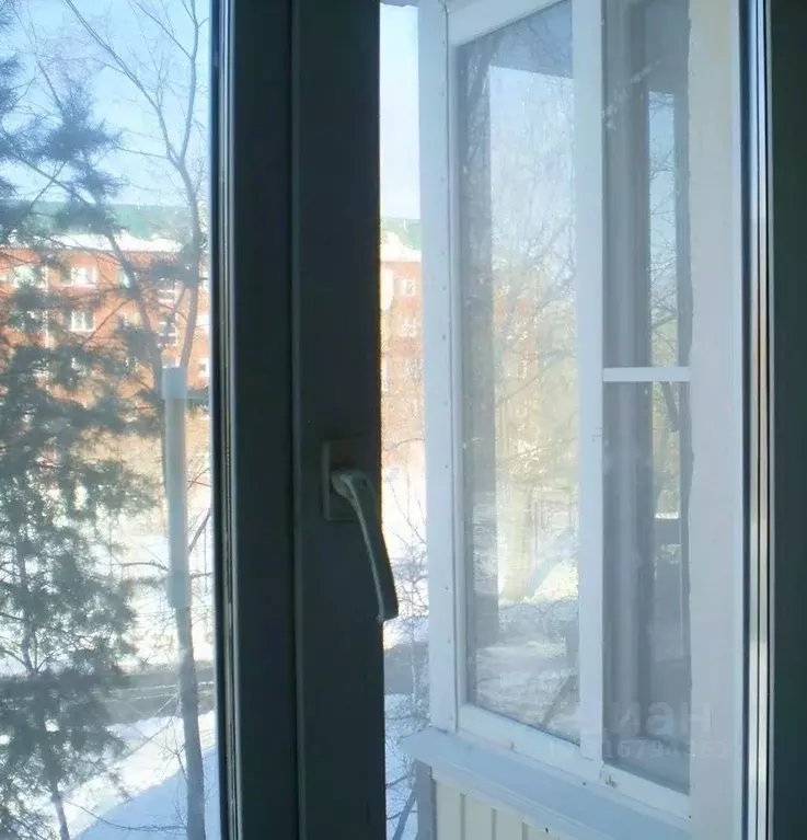 2-к кв. Омская область, Омск ул. Всеволода Иванова, 7 (45.0 м) - Фото 1