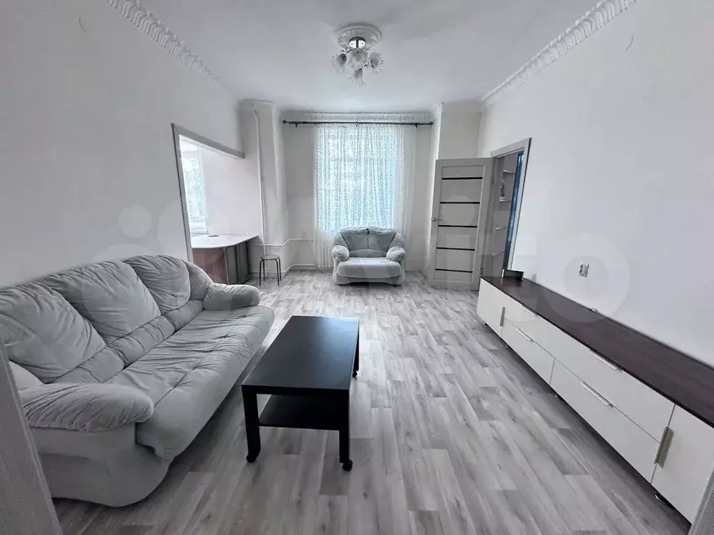 2-к. квартира, 54,2 м, 2/5 эт. - Фото 0