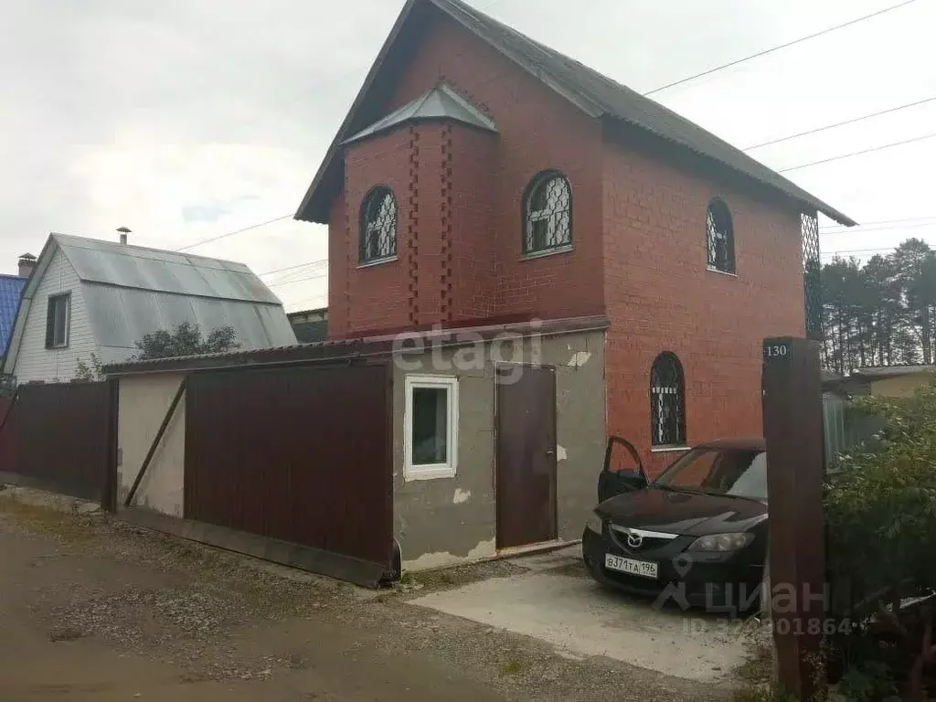 Дом в Свердловская область, Екатеринбург муниципальное образование, ... - Фото 1