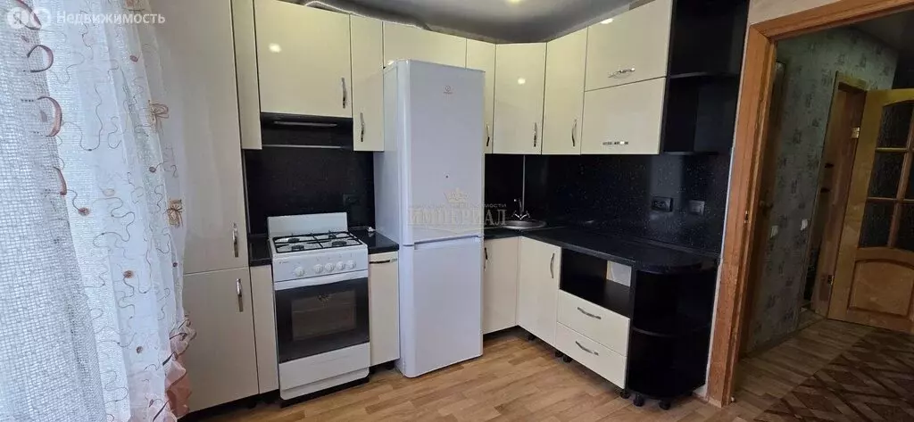 2-комнатная квартира: посёлок городского типа Краснооктябрьский, ... - Фото 1