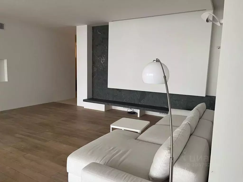 3-к кв. Московская область, Одинцовский городской округ, д. Жуковка 58 ... - Фото 2