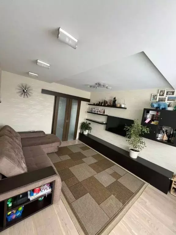 3-к кв. Ярославская область, Ярославль ул. Калинина, 39к3 (64.7 м) - Фото 1