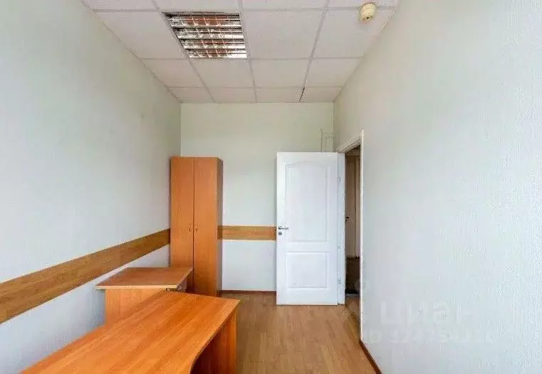 Офис в Санкт-Петербург пл. Конституции, 2 (879 м) - Фото 2