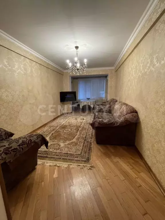 3-к. квартира, 70 м, 5/5 эт. - Фото 1