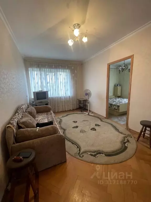 2-к кв. Краснодарский край, Краснодар Московская ул., 5А (38.0 м) - Фото 0