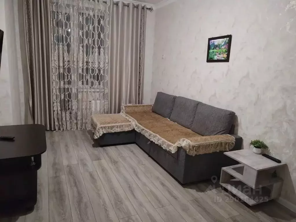 1-к кв. Волгоградская область, Волгоград Санаторная ул., 18 (37.0 м) - Фото 0