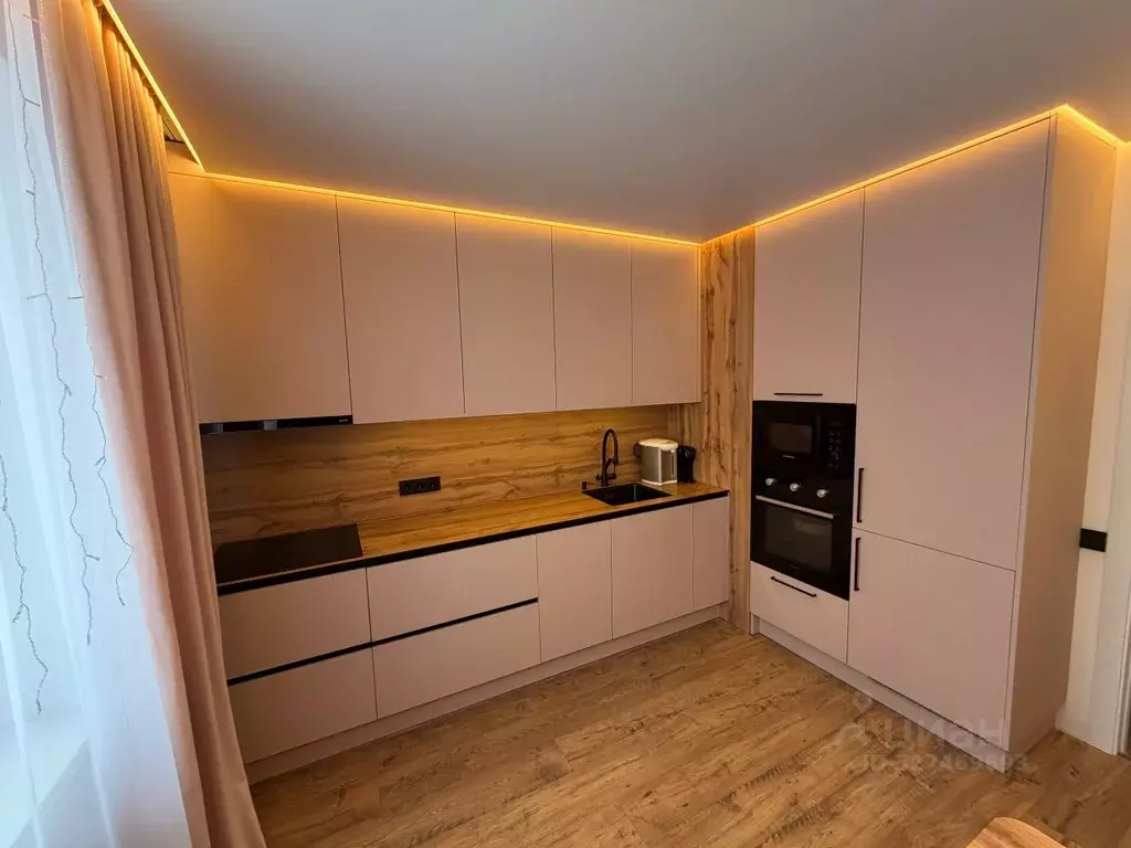 3-к кв. Свердловская область, Екатеринбург ул. Академика Ландау, 53/3 ... - Фото 2