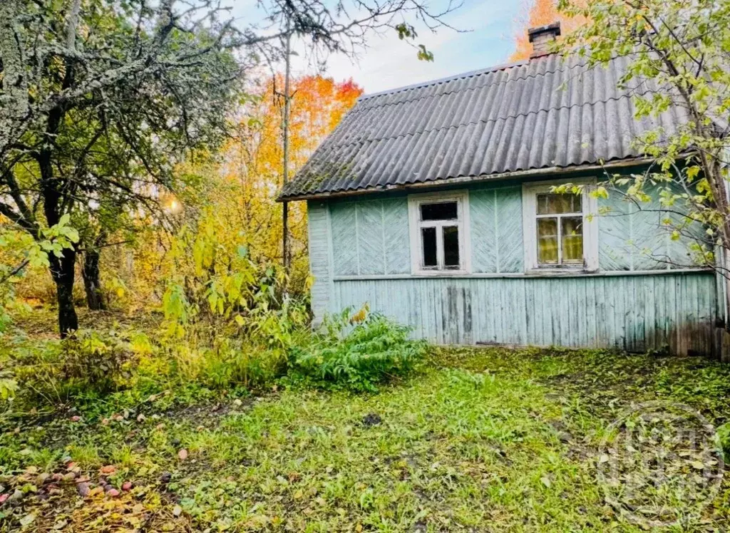 Дом в Ленинградская область, Лужский район, Володарское с/пос Р-23, ... - Фото 0