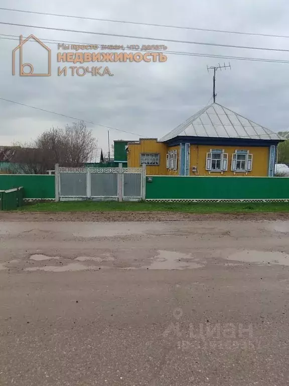 Дом в Башкортостан, Дюртюлинский район, Семилетовский сельсовет, с. ... - Фото 0