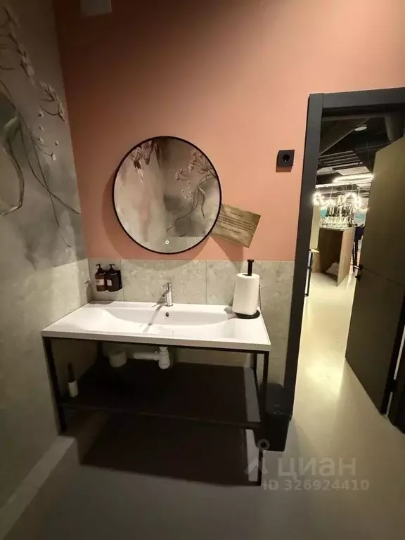 Помещение свободного назначения в Свердловская область, Екатеринбург ... - Фото 2