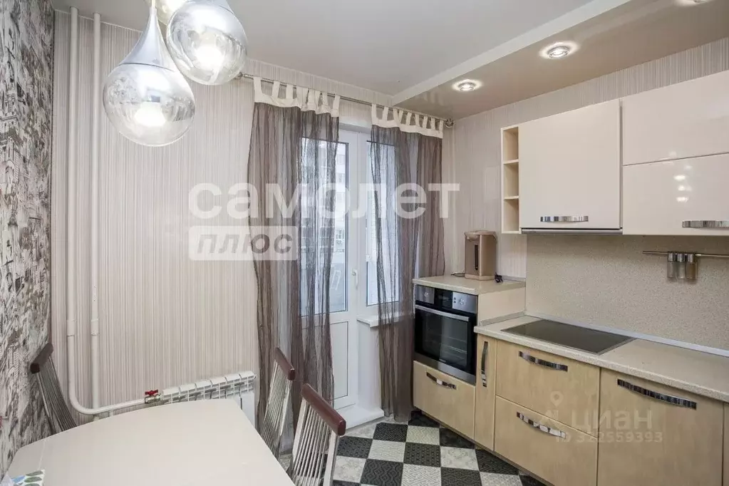 3-к кв. Кемеровская область, Кемерово Комсомольский просп., 44 (68.2 ... - Фото 1