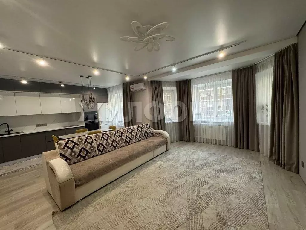 3-к кв. Хакасия, Абакан ул. Арбан, 4 (83.5 м) - Фото 2