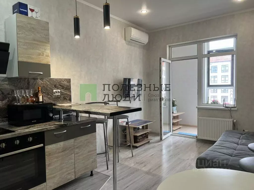 2-к кв. Краснодарский край, Геленджик ул. Витебская, 12к7 (74.4 м) - Фото 1